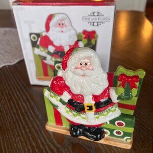 2008 Fitz and Floyd Ceramic Santa w/Gifts Napkin Holder